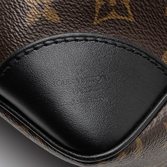 Louis Vuitton Monogram Canvas Odeon MM NM Shoulder Bag - Picture 7 of 14